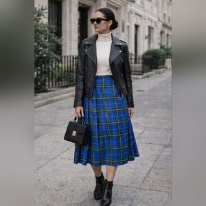 Vintage!! Nova Scotia Bonda | Blue Plaid Tartan Women's Skirt, Waist 13 1/2"